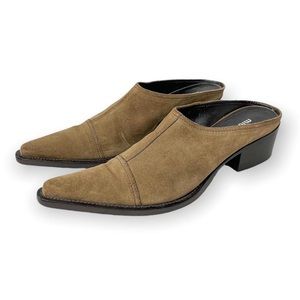 Miu Miu mules tan suede upper pointed toe Size 37 EU / fit like a US 6.5